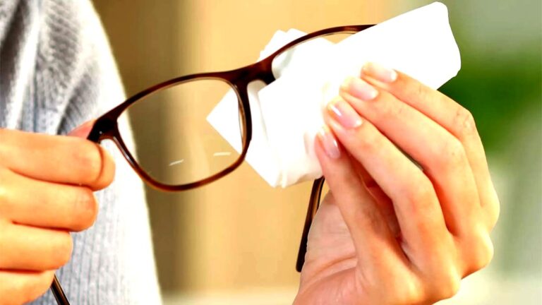 aelbers-media-de-slimme-manier-om-je-bril-schoon-te-maken-zonder-krassen